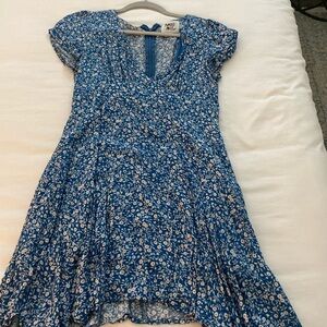 Princess Polly "The Sting" blue floral mini dress US size 4